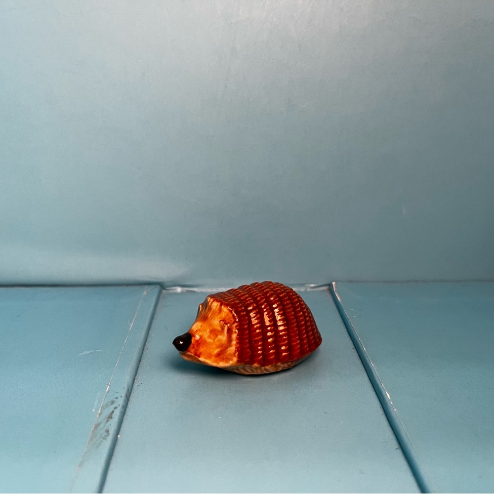 Wade Whimsies - Red Rose Tea - 
Hedgehog